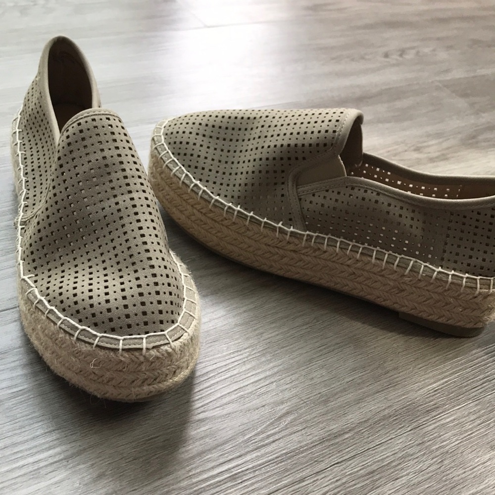 Never worn woman’s shoes